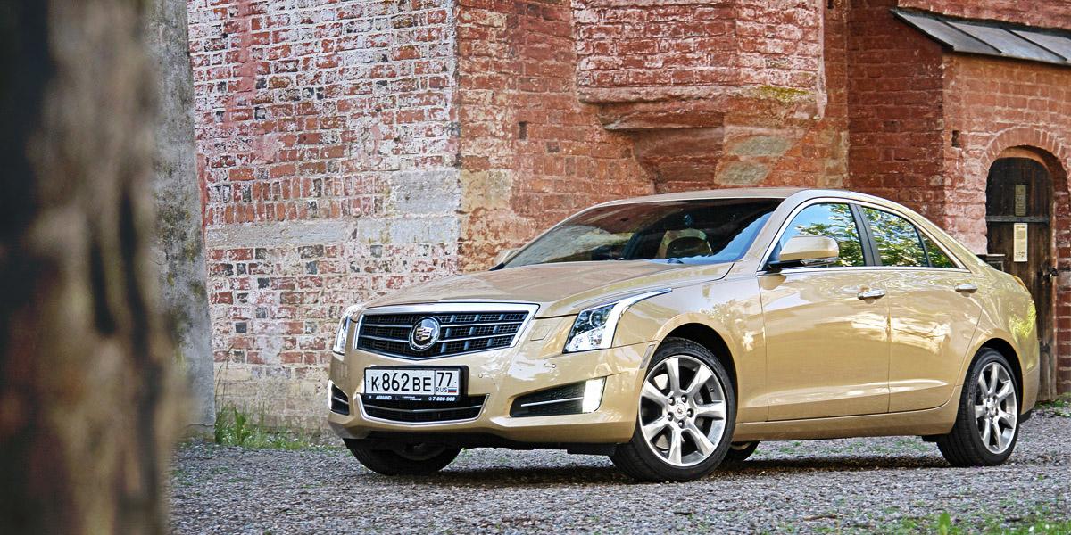 Фотографии автора и Cadillac
