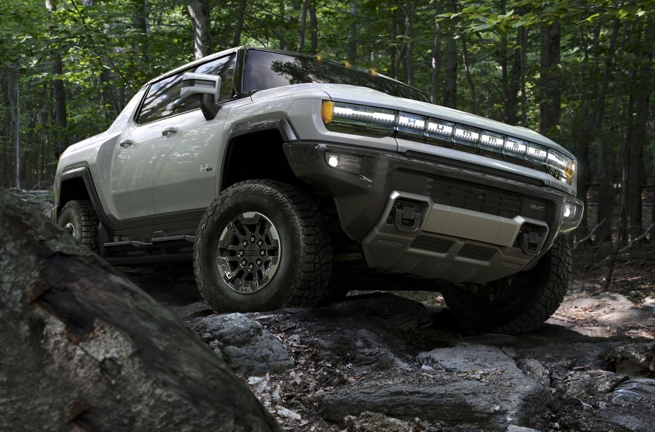  Новый Hummer: во что превратился легендарный внедорожник