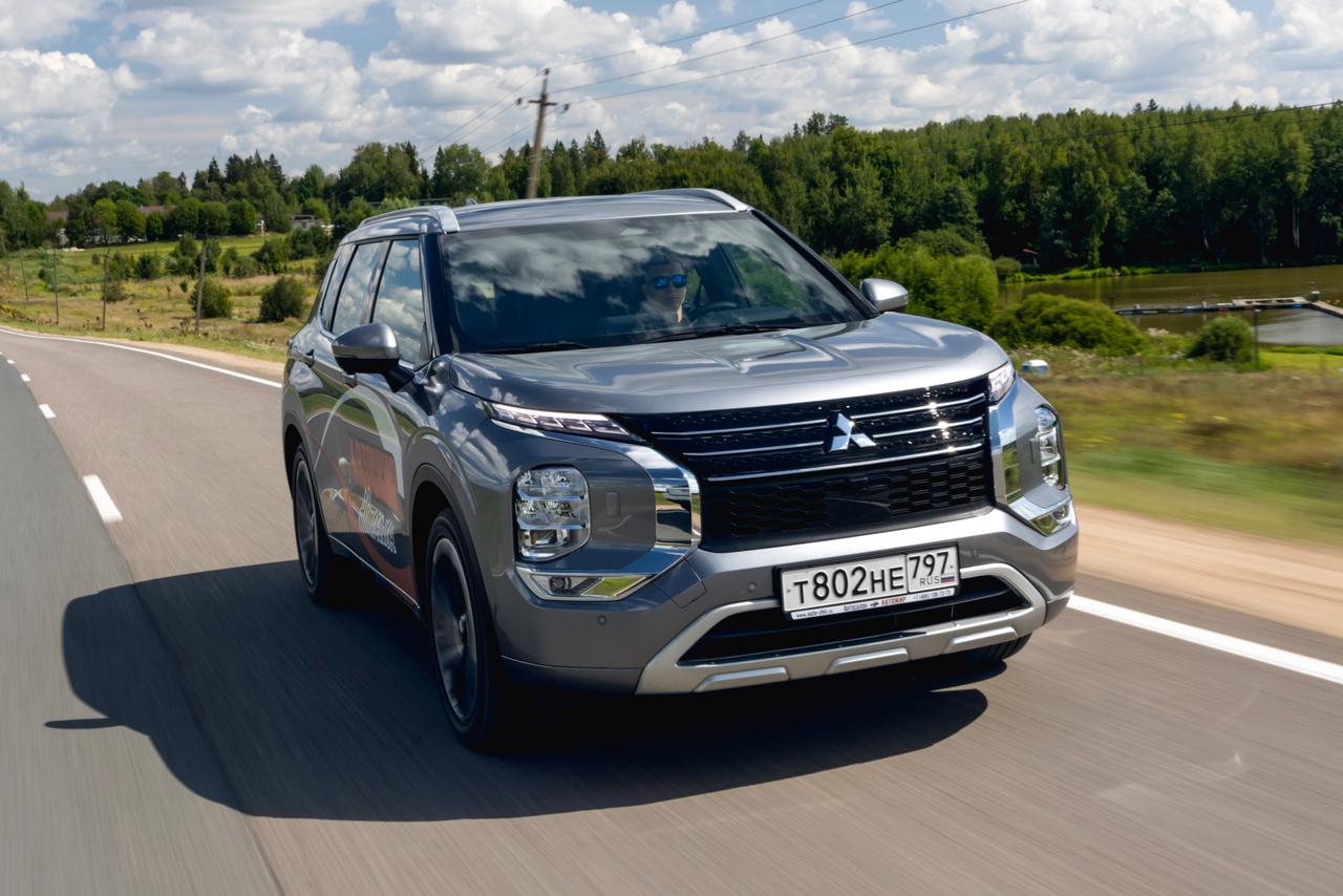 Тест Mitsubishi Outlander. Когда аллергия на китайцев