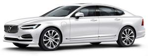 Новую стратегию дизайна Mercedes-Benz сформулировал в 2009 году, когда началась разработка текущего S-Класса. Новый стиль всегда стараются запустить с флагманом, потому что младшие модели должны быть похожи на старшую, а не наоборот. Имиджевая субординация! Точно так же действуют в Jaguar или, скажем, в Volvo.