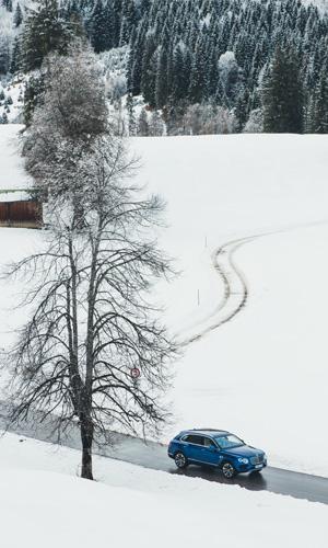 Хорошая новость: Bentley Bentayga стоит меньше 17 000 000 рублей за базовую версию. Плохая новость: всего на 33 300 рублей.