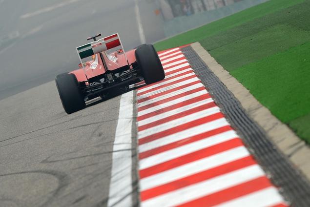 На болидах Ferrari система DRS пока работает не очень надежно - именно этим, отчасти, обусловлены не самые высокие результаты ее пилотов.