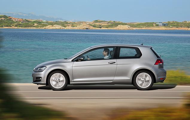 Трехдверка VW Golf была представлена одновременно с пятидверной версией, и в продажу (по крайней мере, в Европе) они поступят тоже одновременно