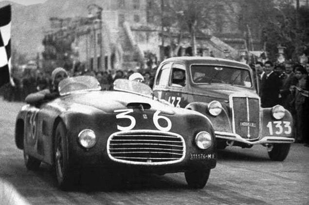 Гонка Targa Florio 1948 года. Игорь Трубецкой за рулем Ferrari под номером 36.
