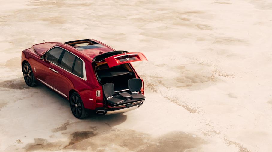Главные факты-- о первом внедорожнике Rolls-Royce