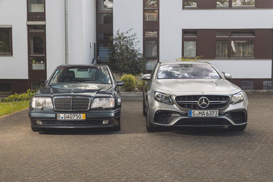 Е 60 AMG выглядит маленьким на фоне современного Е-Класса. Хотя вообще-то он шире обычной «сто двадцать четверки» на 56 мм