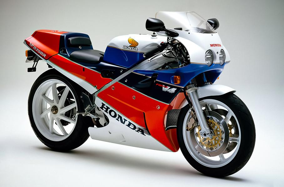  Honda VFR750R RC30