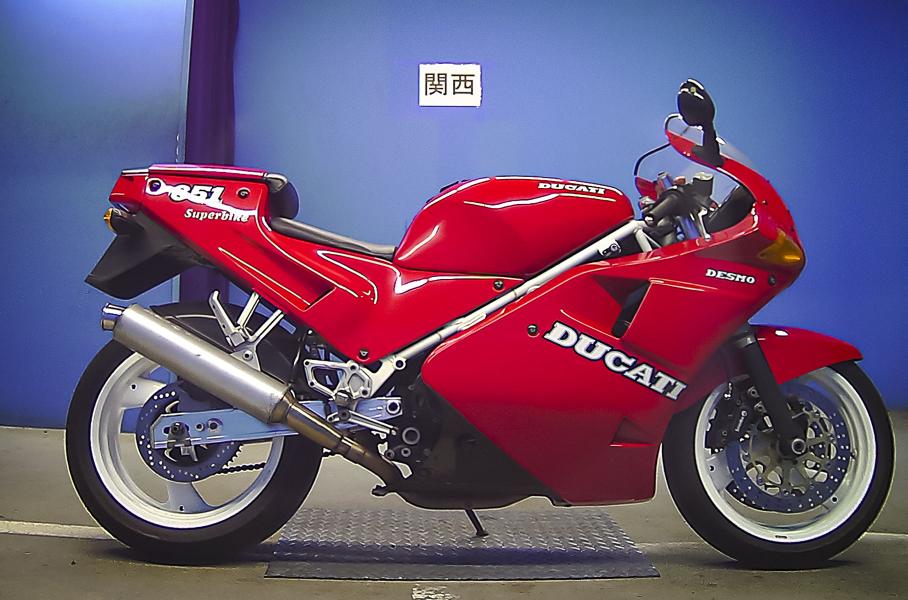  Ducati 851