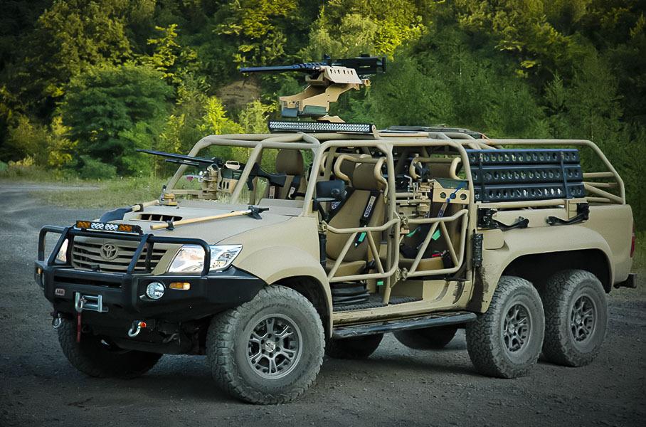 Семь шестиколесных автомобилей-монстров, которых вы не встретите на улице