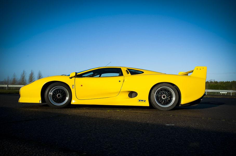 Jaguar XJ220S by TWR
