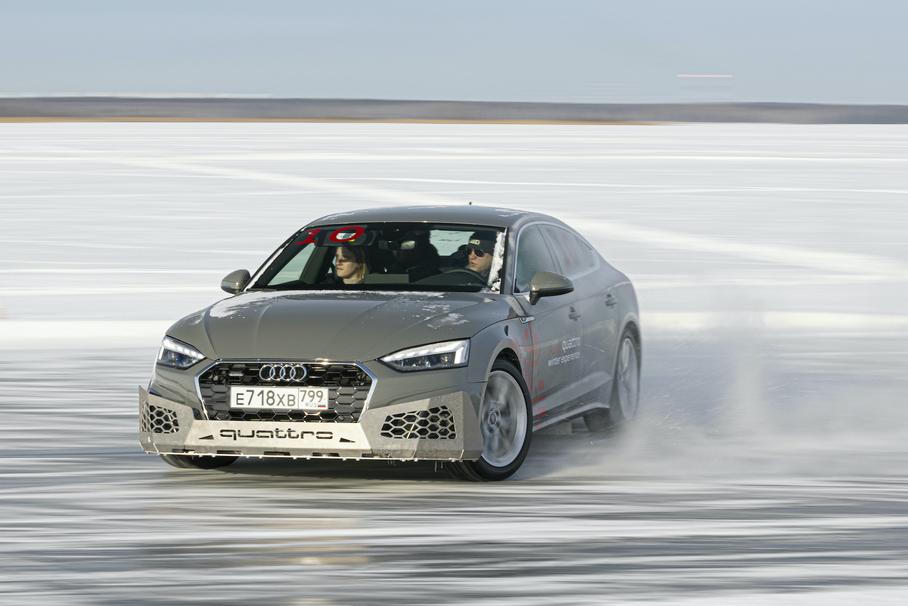 Над пропастью во льду: 14 часов за рулем Audi на замерзшем озере