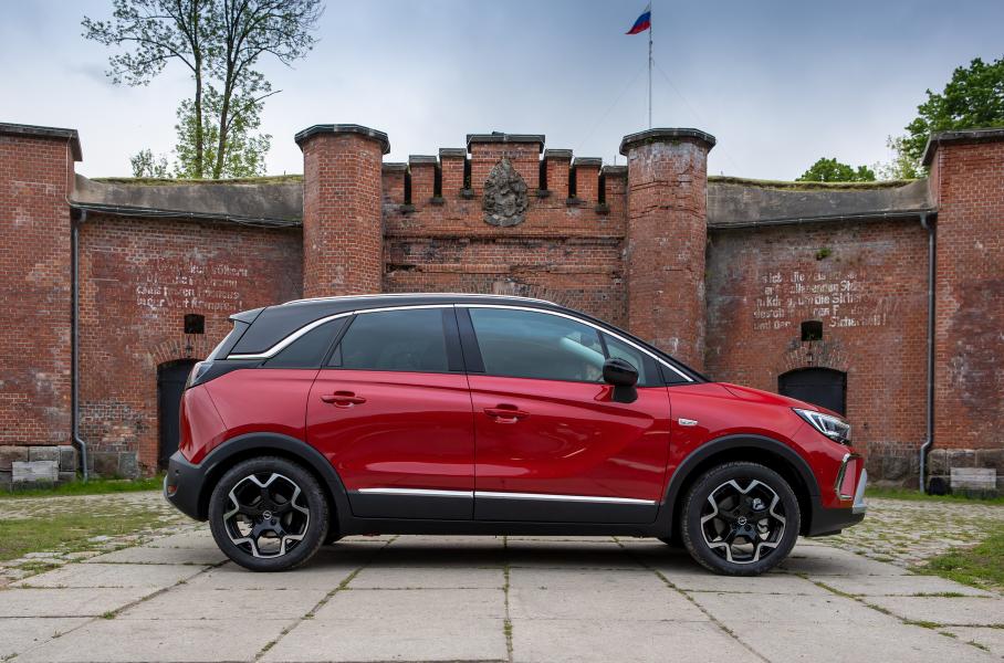 Opel Crossland: (не)бюджетный кроссовер, с которым немцы возвращаются в Россию