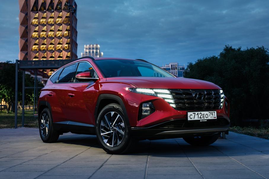 Ездим на новом Hyundai Tucson с космическим дизайном