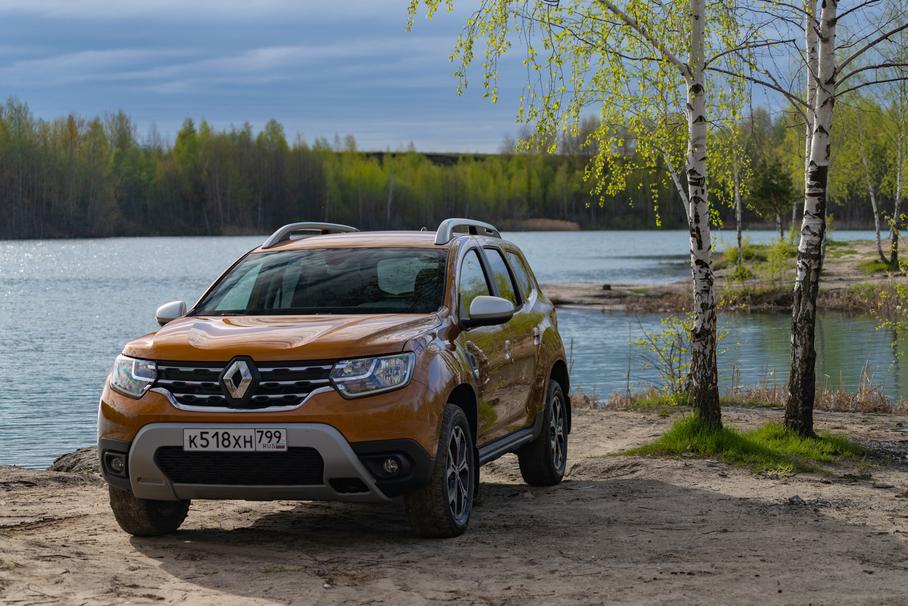 Турбомотор и вариатор: тестируем самый дорогой Renault Duster