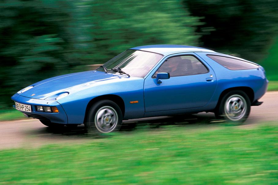 Porsche 928: свой среди чужих, чужой среди своих