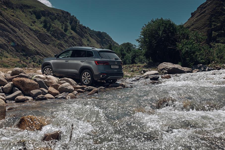Volkswagen Taos: как Tiguan, но поменьше?