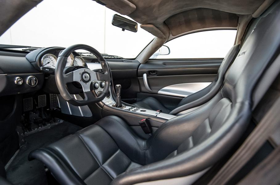 Салон Saleen S7