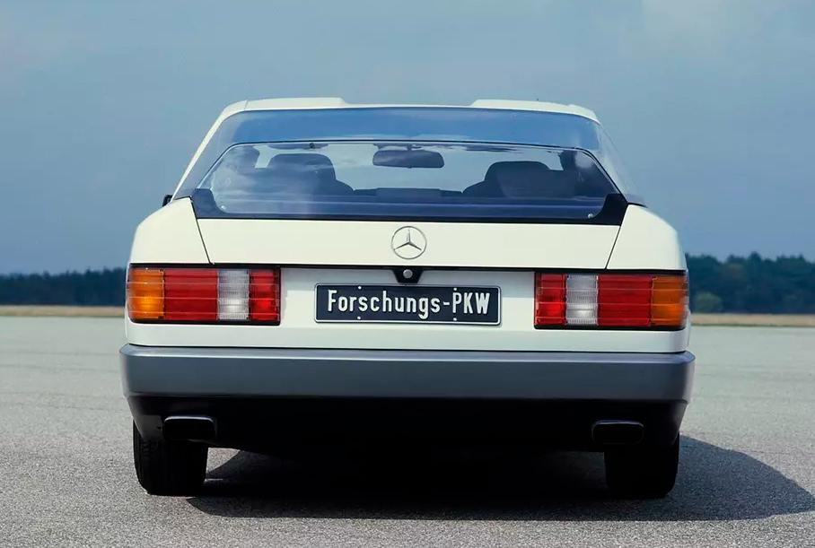 Забытые концепты: Mercedes-Benz Auto 2000