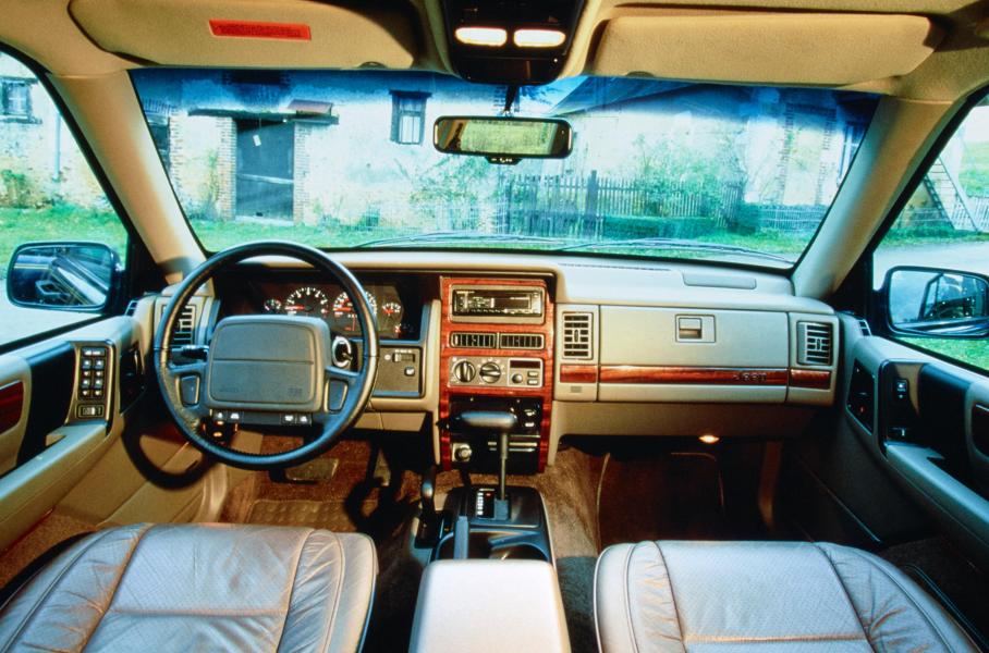 Конкретный тип: 30 лет Джипу Grand Cherokee