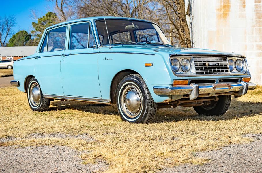 Toyota Corona 1900