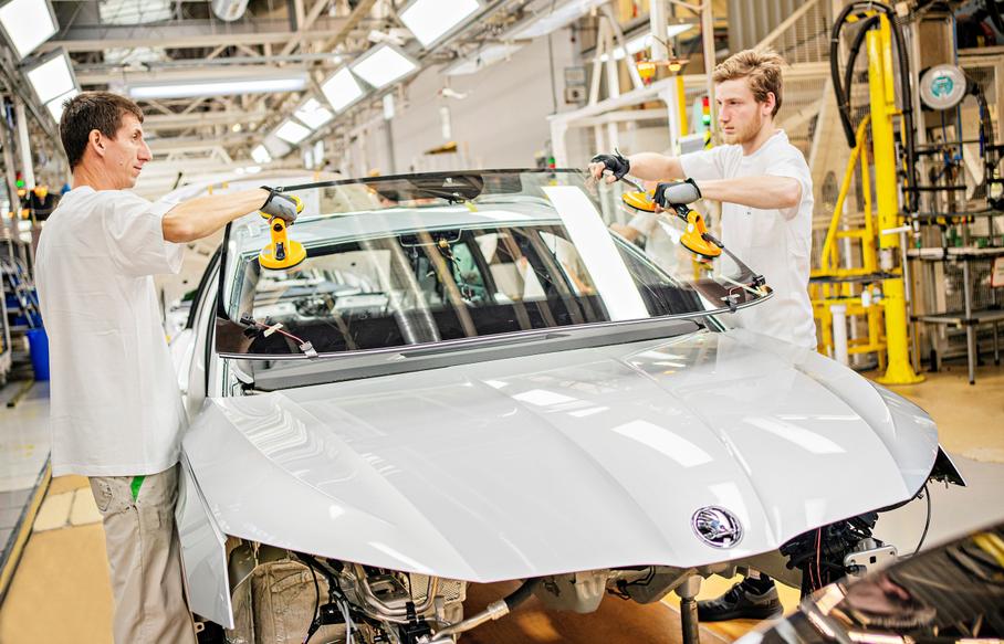 Пожар на складе комплектующих Skoda сорвал планы по сборке Octavia