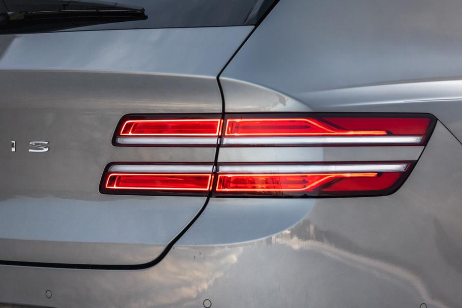 Genesis GV80: хвалим и ругаем необычный корейский вседорожник