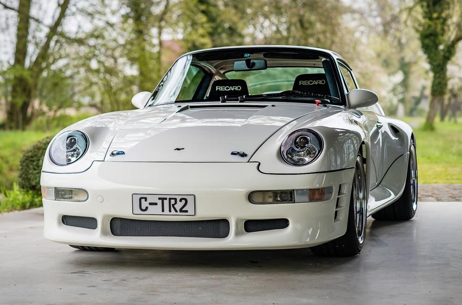 Посмотрите на единственный в своем роде RUF CTR2 White Pegasus