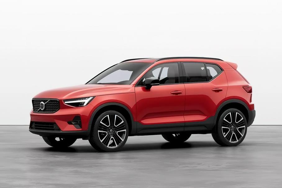 Volvo без лишней шумихи обновила XC40