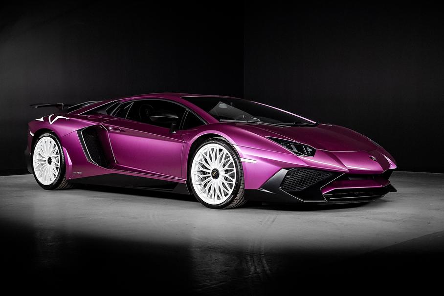Lamborghini Aventador