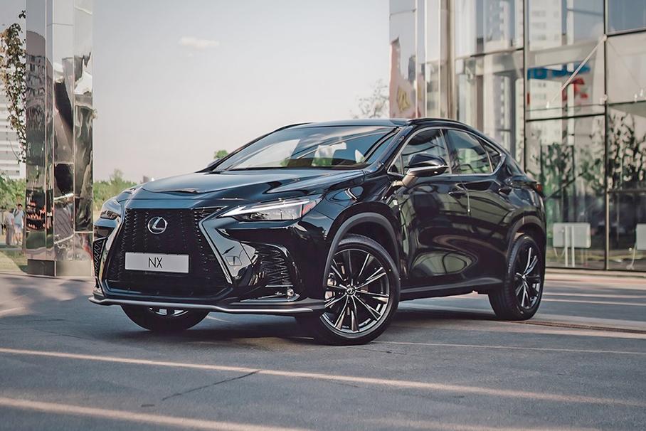 Новый Lexus NX подорожал к старту продаж в России