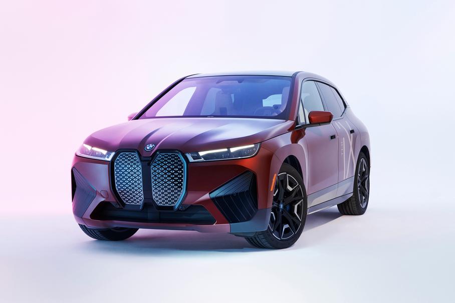 BMW iX