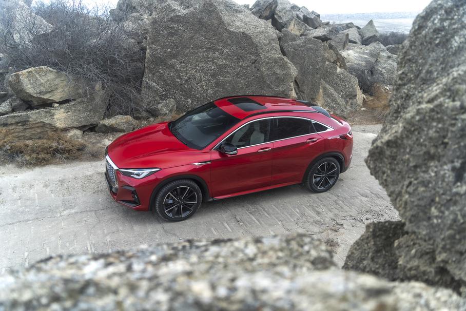 Infiniti QX55: наследник легендарного «финика» FX