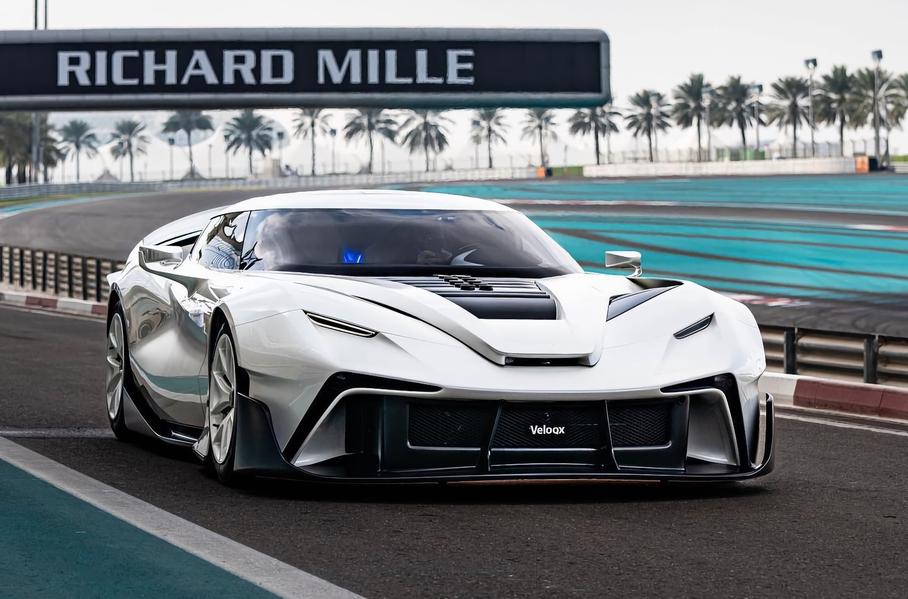 Гонщики Ле-Мана построили суперкар на шасси Ferrari F12tdf