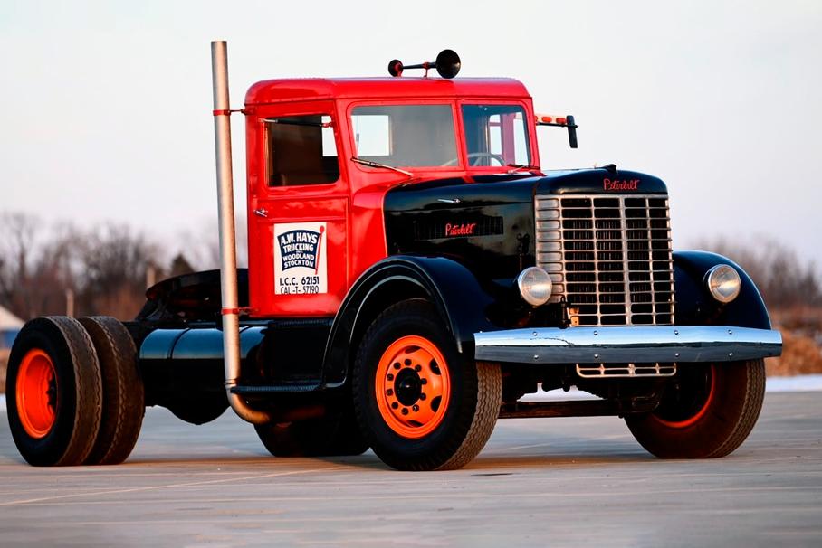 Peterbilt 260GD