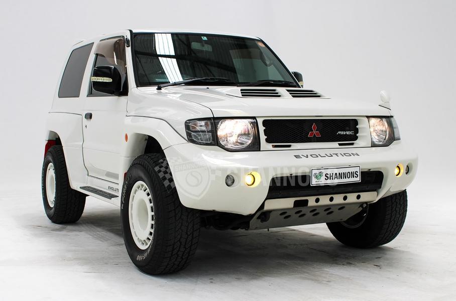 С аукциона продадут очень редкий внедорожник Mitsubishi