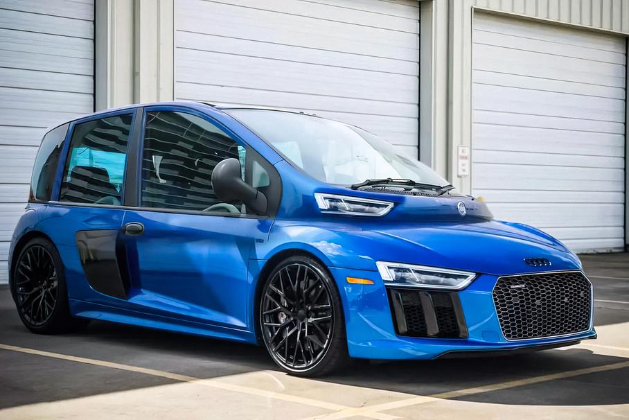 Fiat Multipla и Audi R8