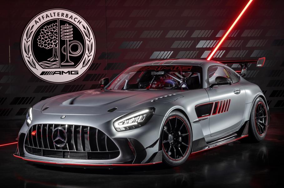 Новый кроссовер Maserati, юбилейный «Гелендваген» и первая фотография Ferrari Purosangue: главное за неделю