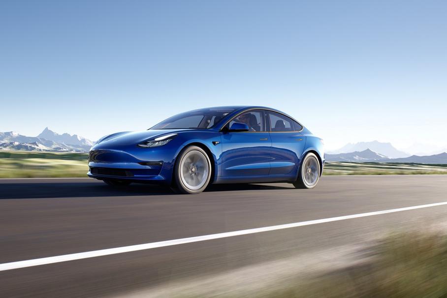 Tesla отзывает почти 130 000 электрокаров из-за критической проблемы с электромотором