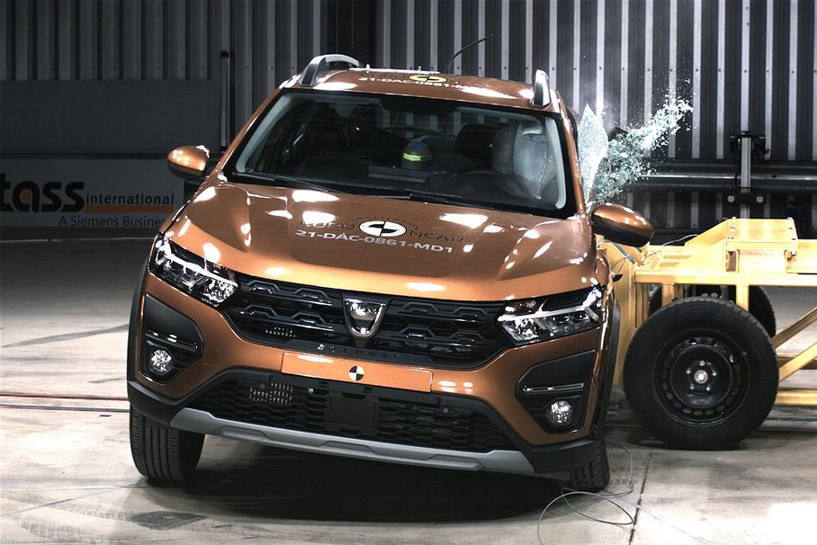 Предвестник нового Lada Largus заработал одну звезду на краш-тесте