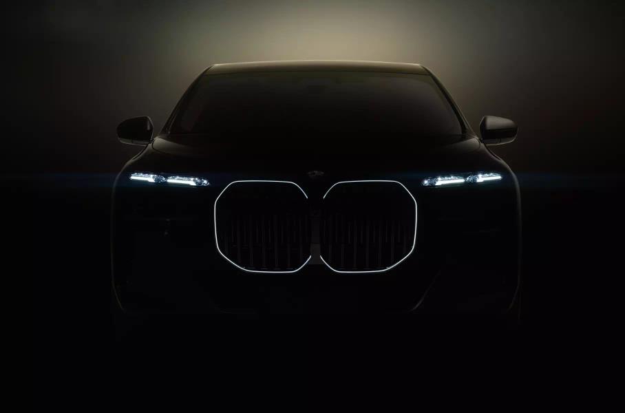 Раскрыта внешность электрической «семерки» BMW