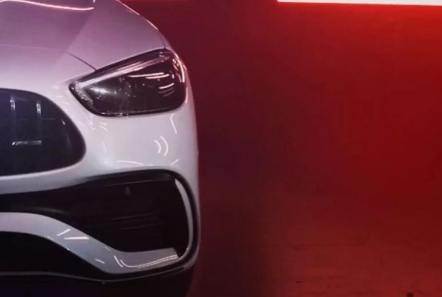 Mercedes-AMG анонсировал «горячую» версию нового C-Class