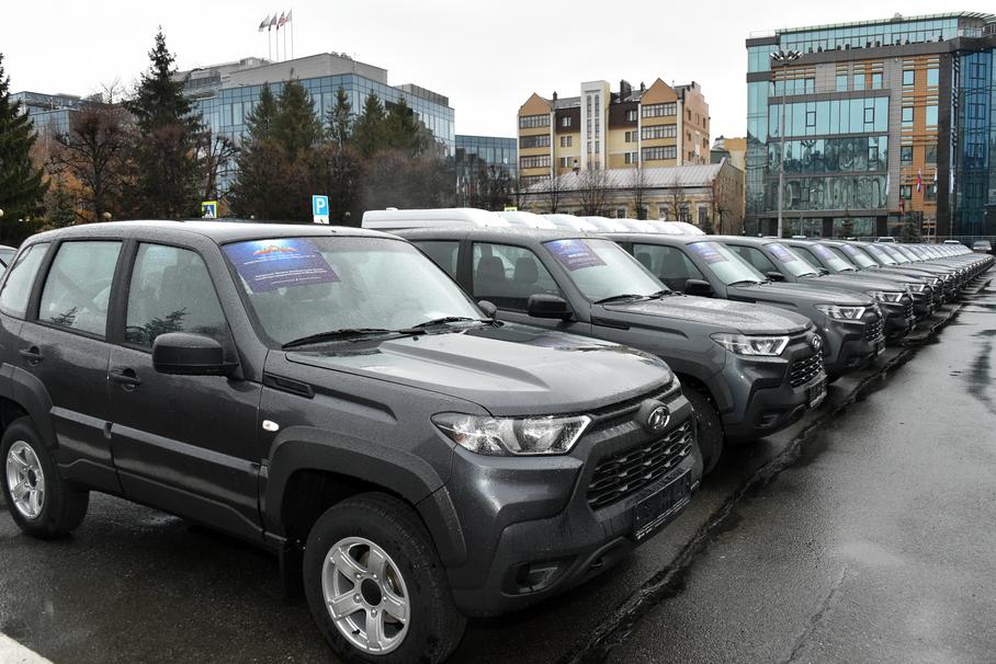 АвтоВАЗ начал собирать упрощенные Lada Niva Travel