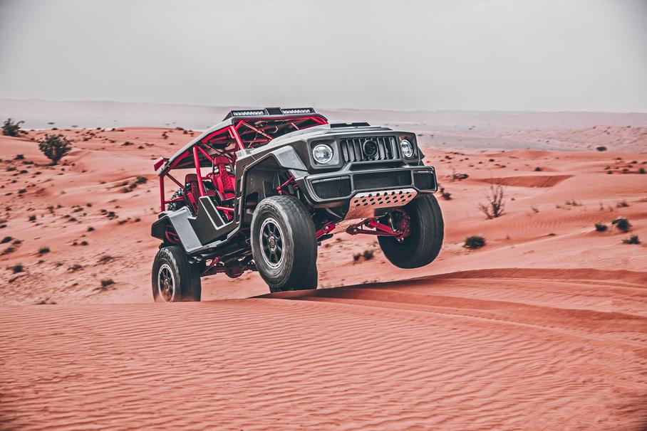 Экстремальный вездеход Brabus, уникальный суперкар Ferrari и купе Mercedes-Benz в стиле Гелендвагена: главное за неделю