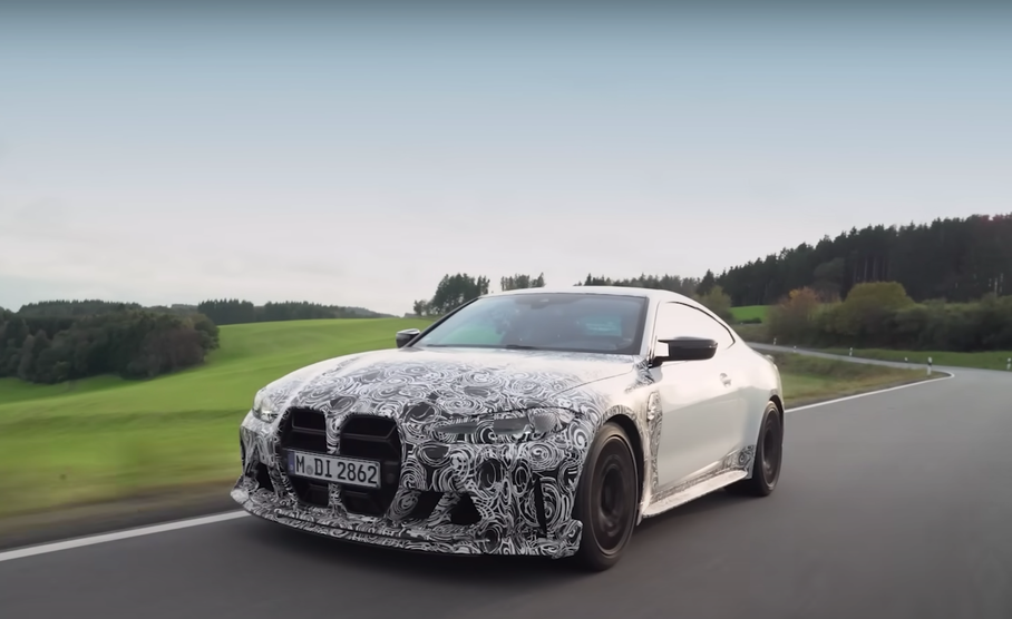 BMW показала новую M4 CSL в движении