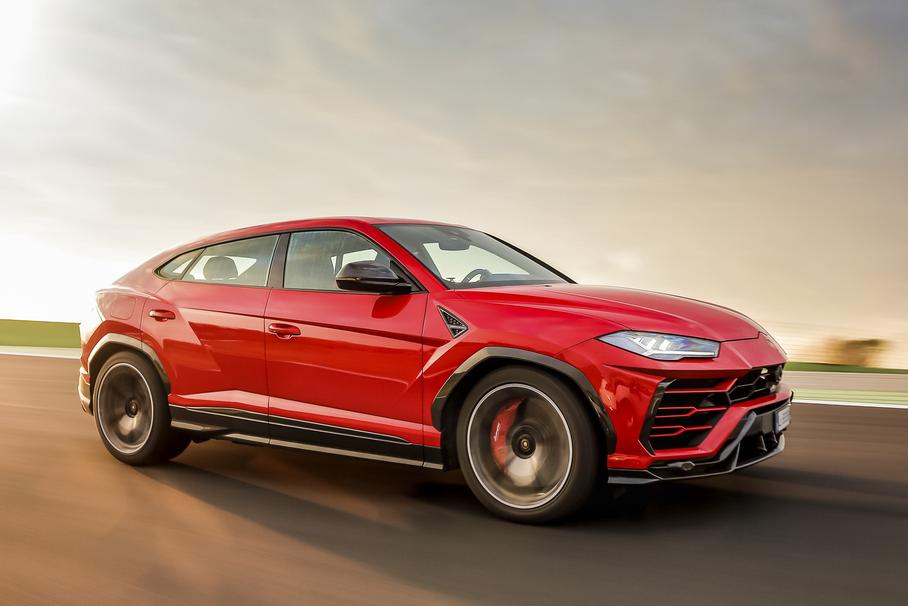 Кроссовер Lamborghini Urus превратится в электромобиль