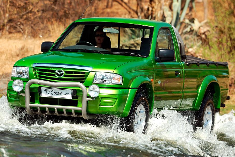 Имя на вырост: заурядные автомобили с громкими названиями