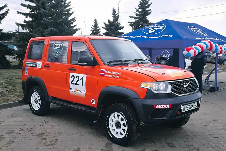UAZ Patriot с мотором ЗМЗ оценили не хуже Toyota Land Cruiser