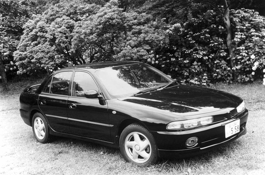 Mitsubishi Galant VR-4