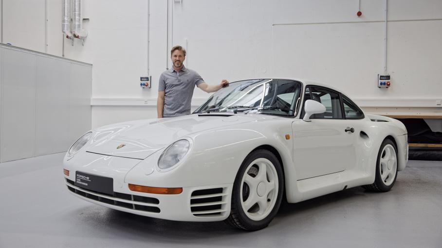 Porsche отреставрировала для пилота Формулы-1 уникальный 959