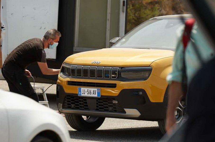 Кроссовер Jeep на электротяге, autocar.co.uk